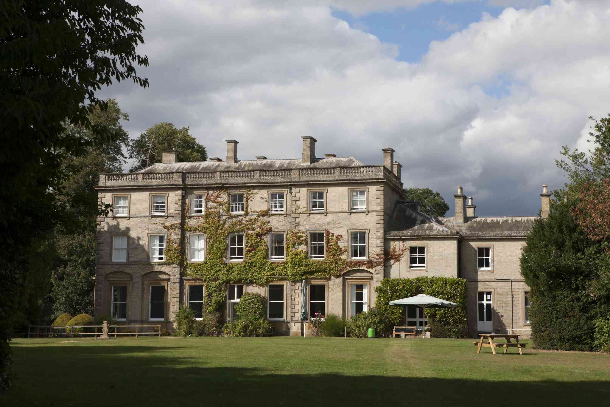 Swanbourne House